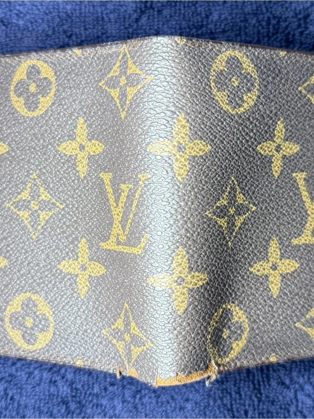 ( damaged ) Louis Vuitton wallet